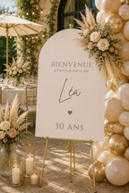 Personalisiertes Willkommensschild zum Geburtstag, Bogen, beige | Léa